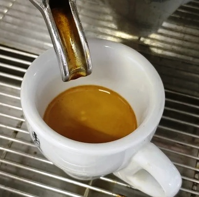 Golden Brown - Premium Specialty Coffee Blend