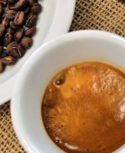 Intenso - Premium Specialty Coffee Blend